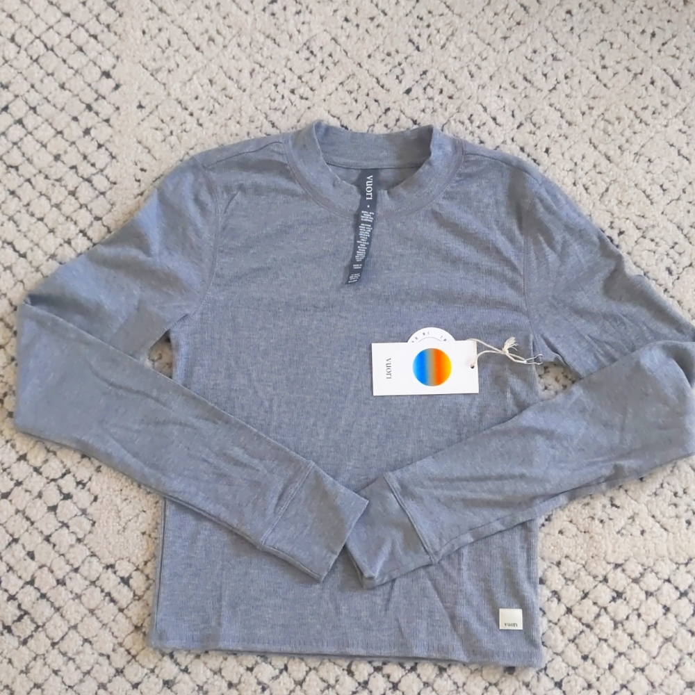 Vuori mudra fitted long sleeve tee